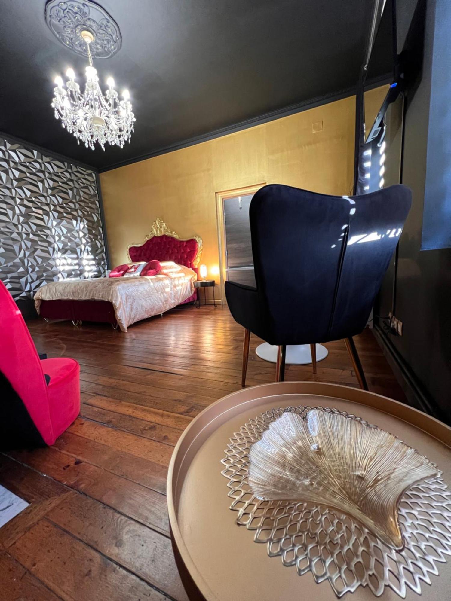 Domaine Des Anges Bed & Breakfast Avesnes-sur-Helpe Exterior photo